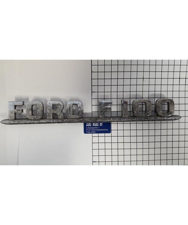 Merkki metallia 10-1/2" Ford F100 1953-1954